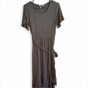 Levaca Elegant Brown Midi Dress